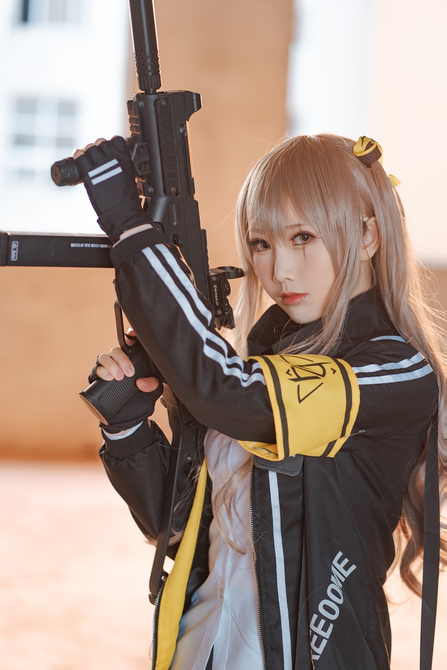 面饼仙儿-UMP45[26P] 小姐姐 预览3图