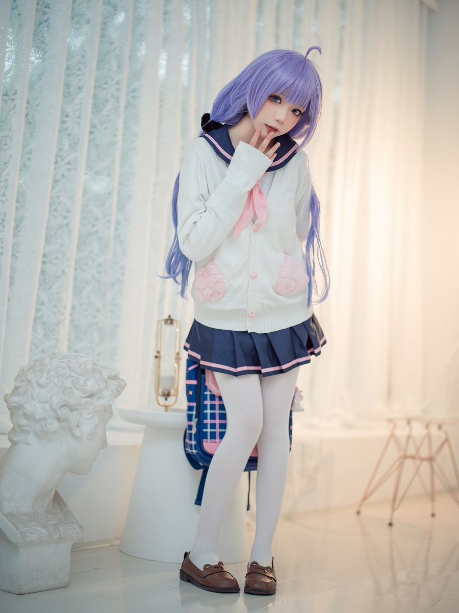 王胖胖u-独角兽制服[18P] 小姐姐 预览1图