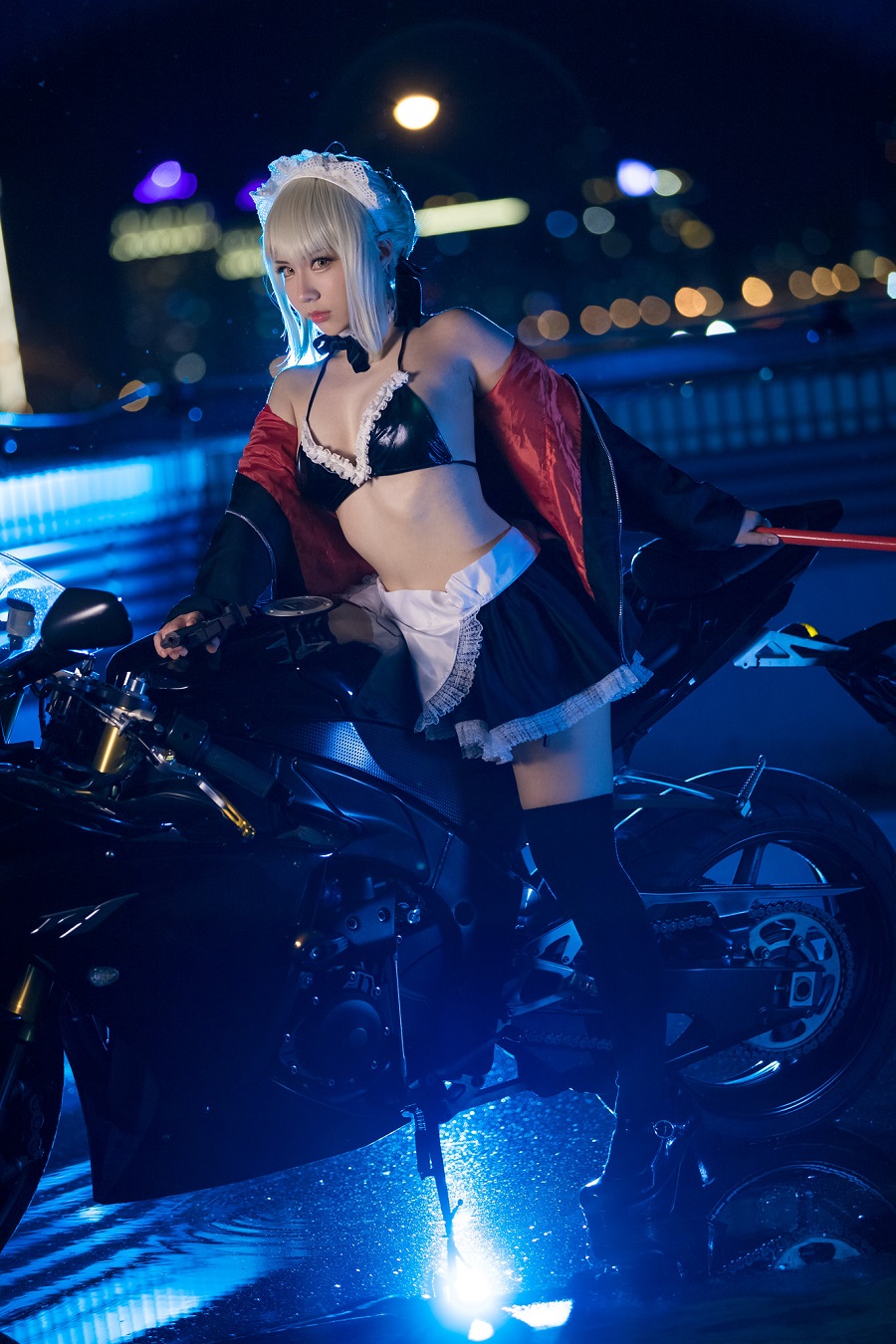 叫我千寻大人-rtoria Pendragon Alter(Rider)[9P] 小姐姐 预览2图