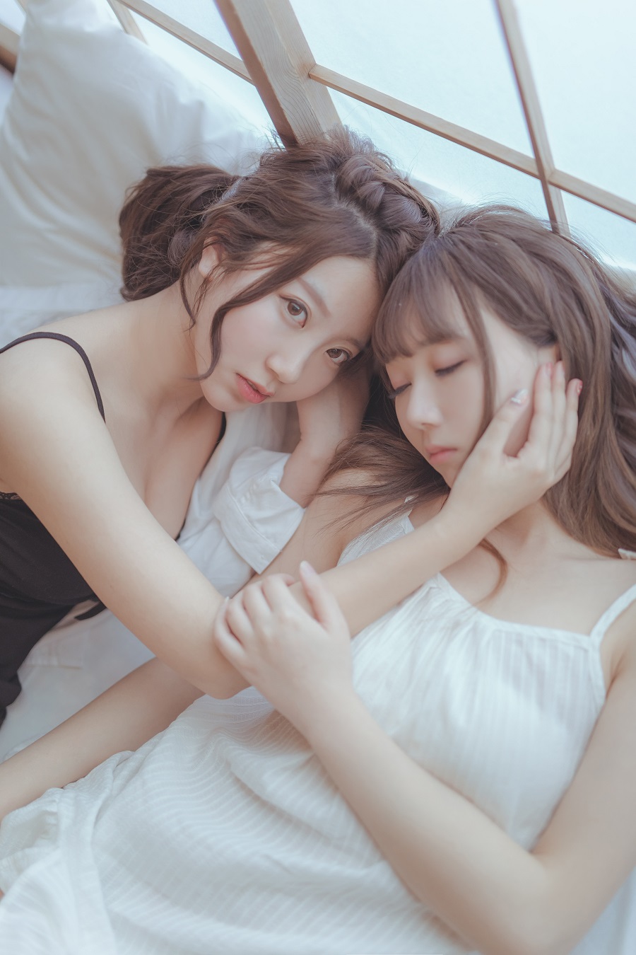 黑川&浅野菌子-少女心事1[20P] 小姐姐 预览3图