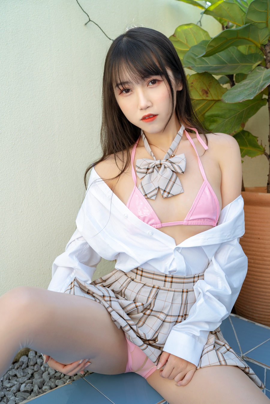 不呆猫-捆绑JK制服[32P] 小姐姐 预览1图