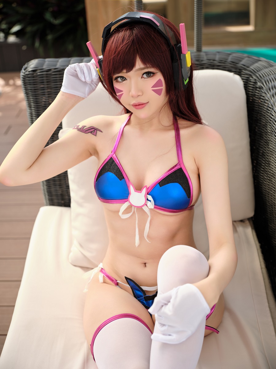 ZinieQ-DVA Swimsuit[11P] 小姐姐 预览2图